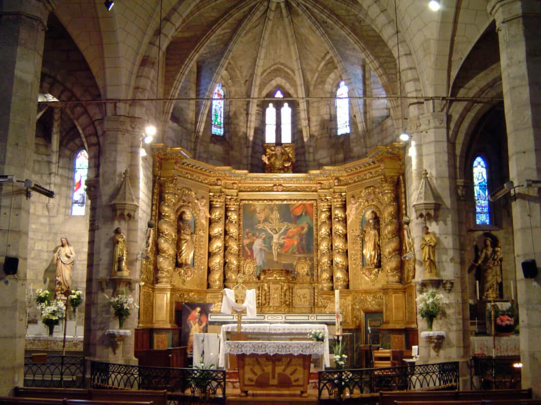 Eglise Saint-Cyr et Sainte-Julitte du village de Pomérols - Office de Tourisme Cap d'Agde Méditerranée